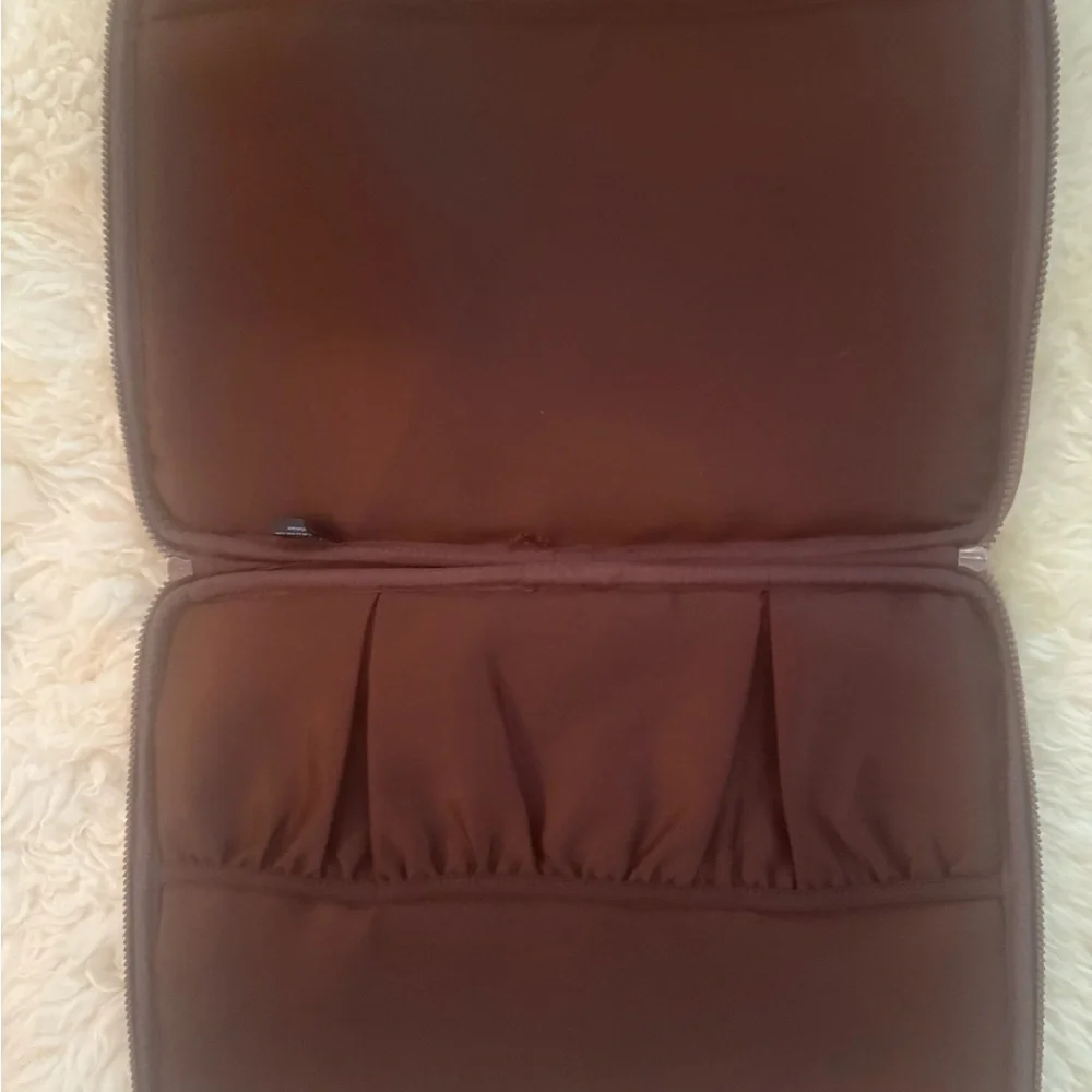 Elegant Tan Leather Laptop Bag for Men